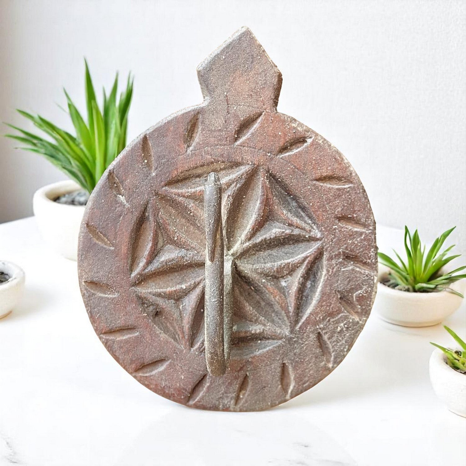 Echoes in Wood - Handmade Vintage Style Indian Wall Hook Style Small Wall Decor 4X4X4in